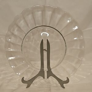 Elegant Clear Glass Serving Plate